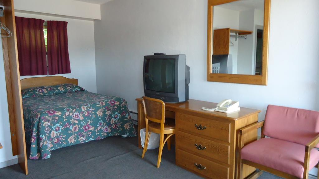 Stiles Motel Woodstock Extérieur photo